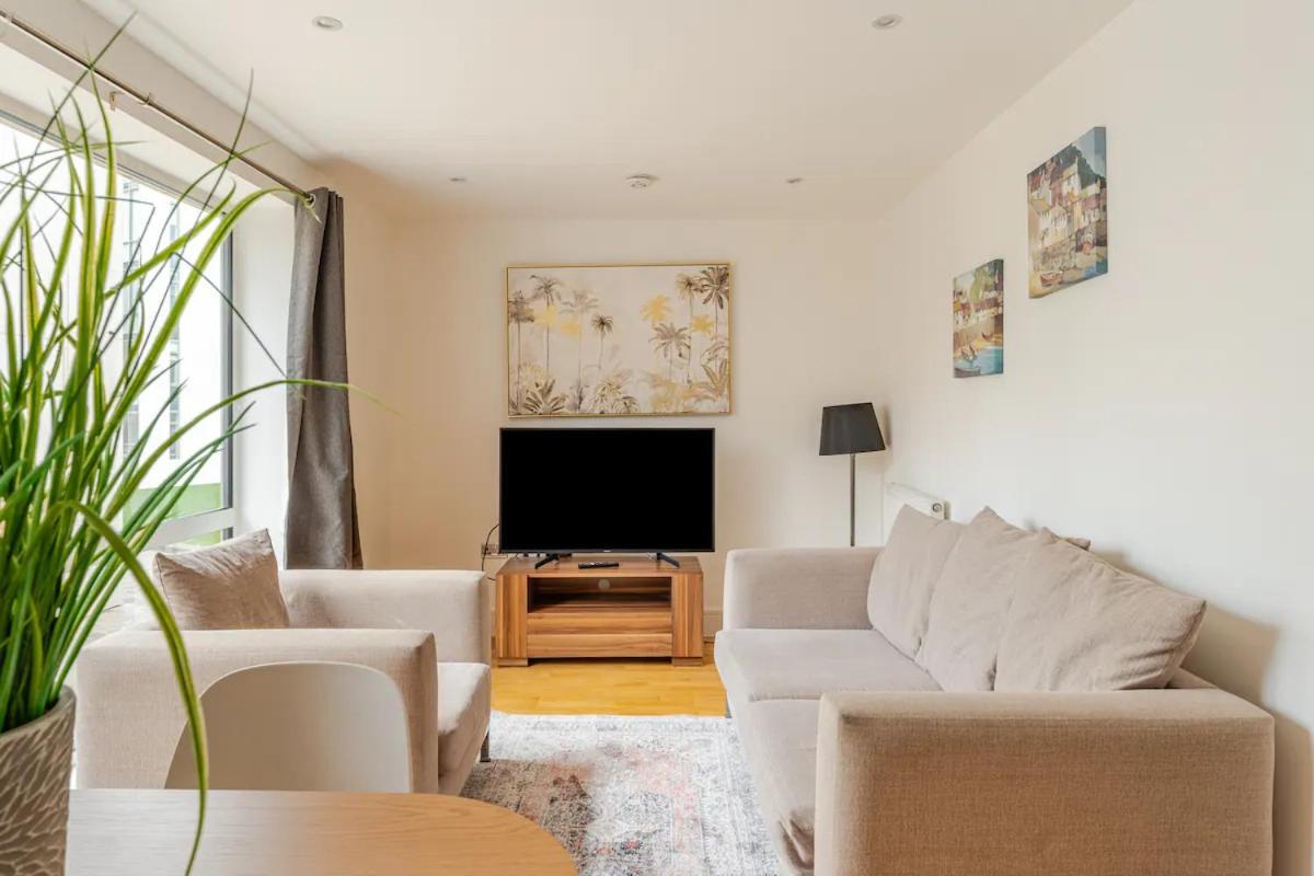 Brand New Flat In Central London With Car Park Eksteriør bilde